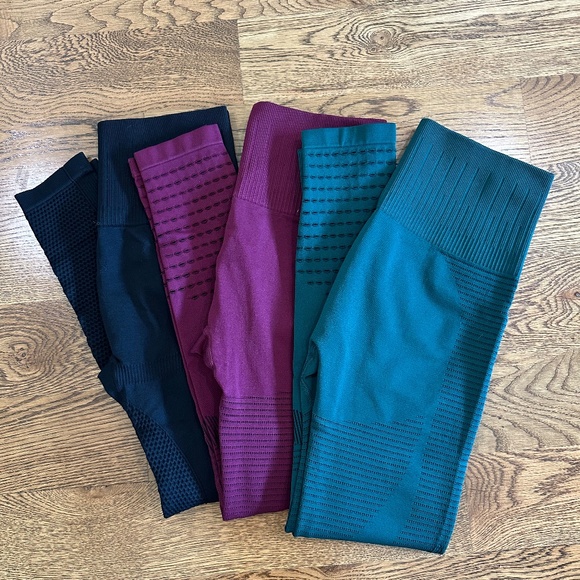 Pants - Target Leggings, size M, Set of 3 - Black, Burgundy, Emerald